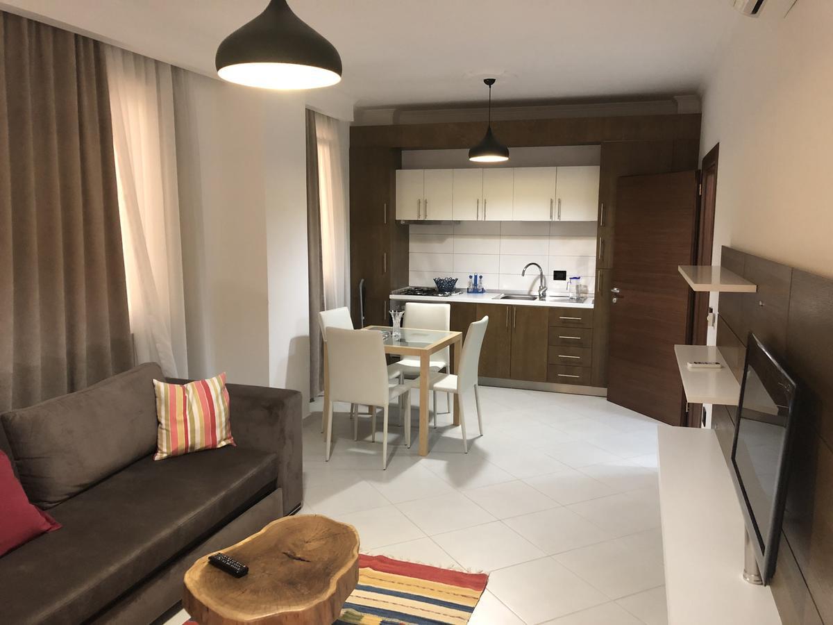 Carpe Diem Apartments-Hotel Шенджин Экстерьер фото